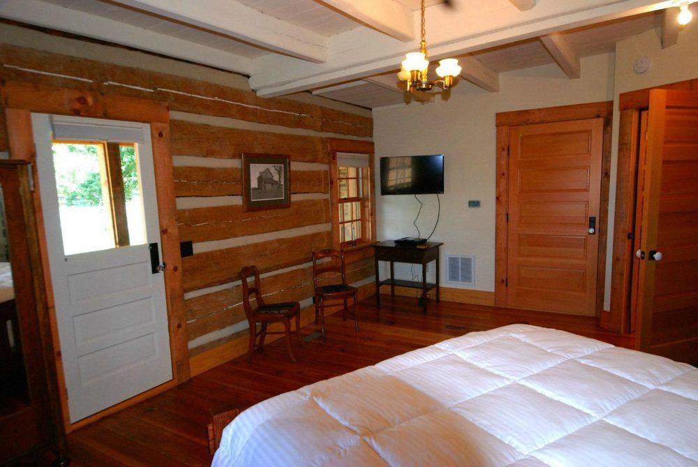 Silver Lake Bed And Breakfast (Adults Only) Harrisonburg Dış mekan fotoğraf