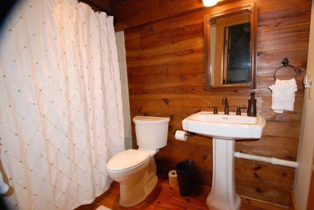 Silver Lake Bed And Breakfast (Adults Only) Harrisonburg Dış mekan fotoğraf