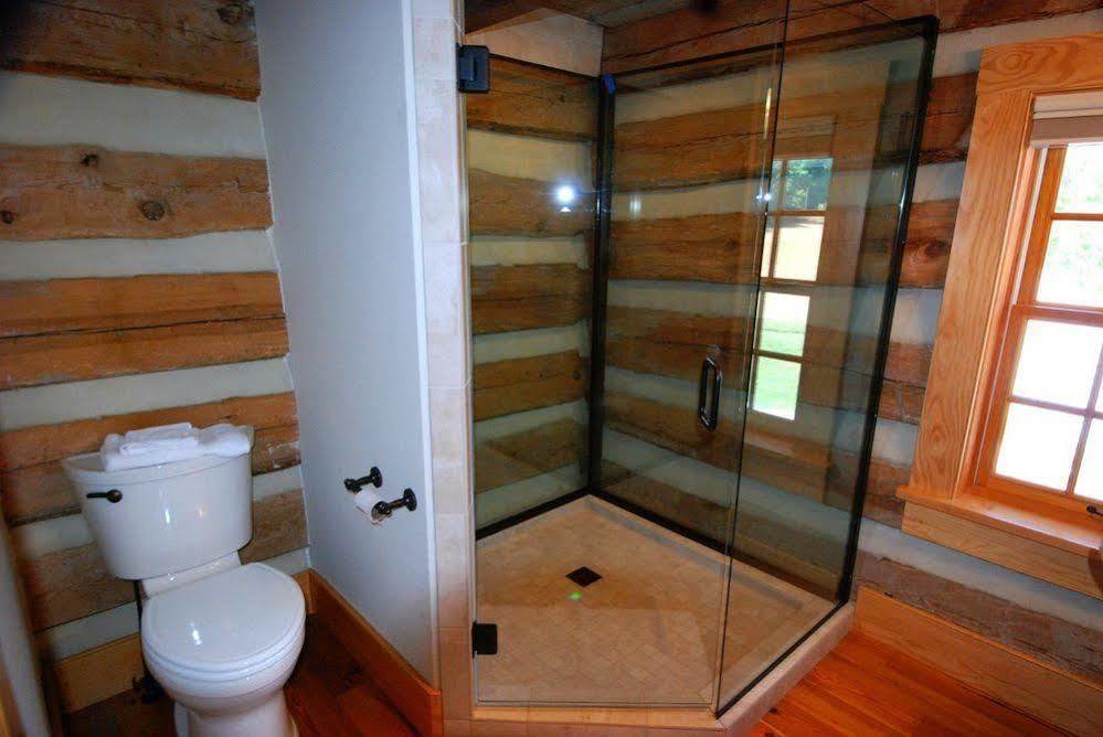 Silver Lake Bed And Breakfast (Adults Only) Harrisonburg Dış mekan fotoğraf
